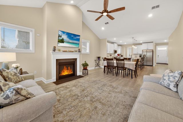 2004 Tiller Ct., Myrtle Beach, SC 29579