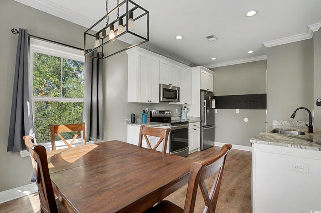 2520 Suzanne Dr., Conway, SC 29526