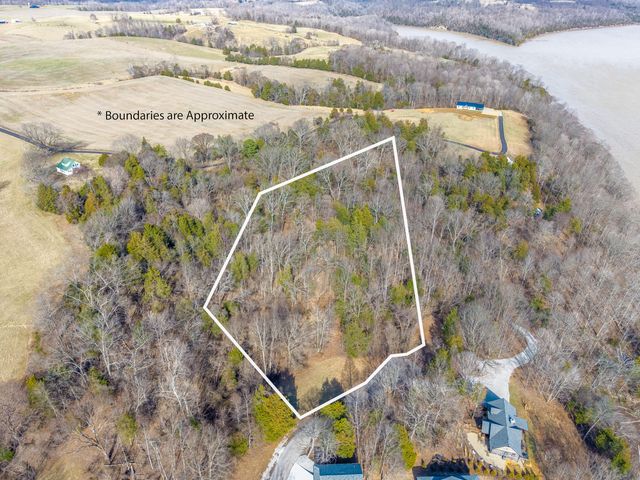 700 Beechwood Drive, Nancy, KY 42544