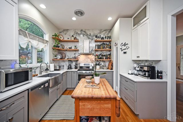 9570 Old Village Drive, Deerfield Twp., OH 45140