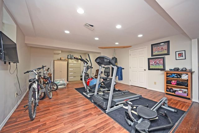 9570 Old Village Drive, Deerfield Twp., OH 45140