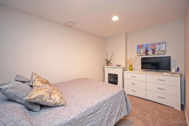 9570 Old Village Drive, Deerfield Twp., OH 45140