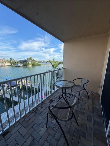 11605 3RD STREET E 306, Treasure Island, FL 33706