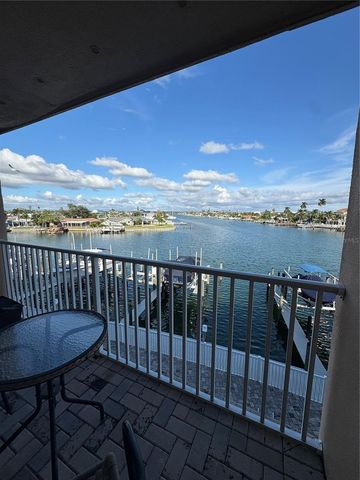 11605 3RD STREET E 306, Treasure Island, FL 33706