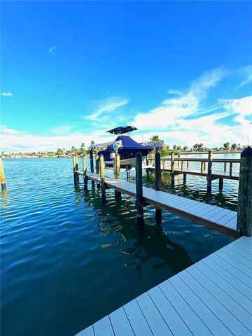 11605 3RD STREET E 306, Treasure Island, FL 33706