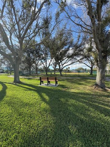 11605 3RD STREET E 306, Treasure Island, FL 33706
