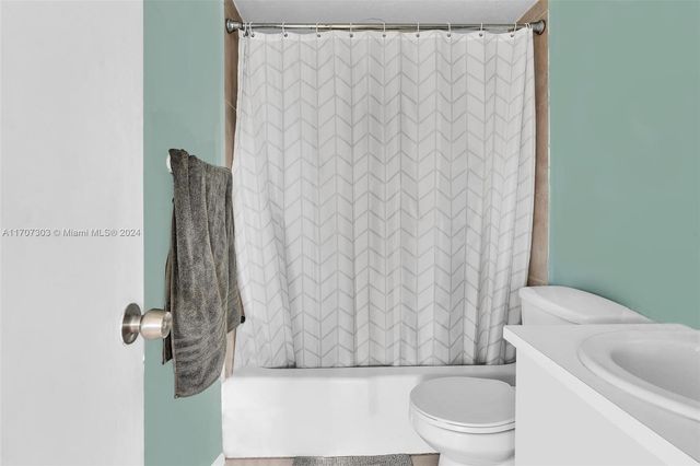 1881 Washington Ave 16H, Miami Beach, FL 33139