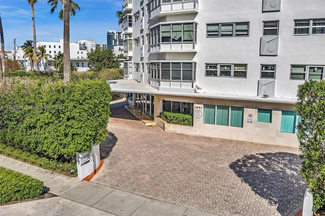 1881 Washington Ave 16H, Miami Beach, FL 33139