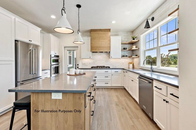 566 Coffee Lane, Ashland, OR 97520