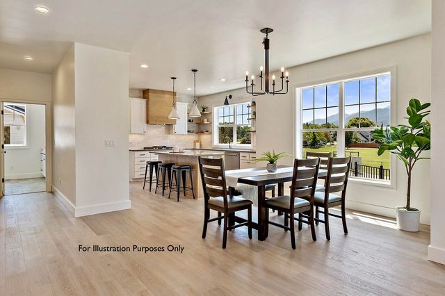 566 Coffee Lane, Ashland, OR 97520