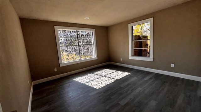 3930 Hartel Street, Beaumont, TX 77705