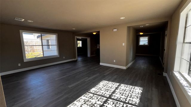 3930 Hartel Street, Beaumont, TX 77705