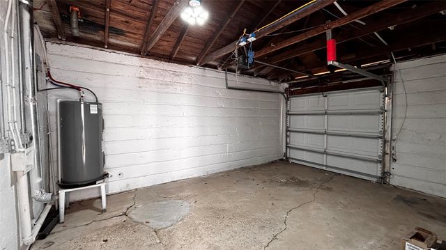 3930 Hartel Street, Beaumont, TX 77705