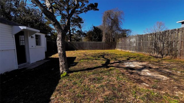 3930 Hartel Street, Beaumont, TX 77705