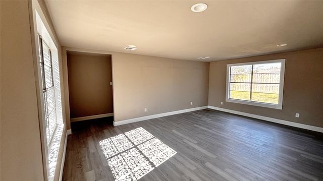 3930 Hartel Street, Beaumont, TX 77705