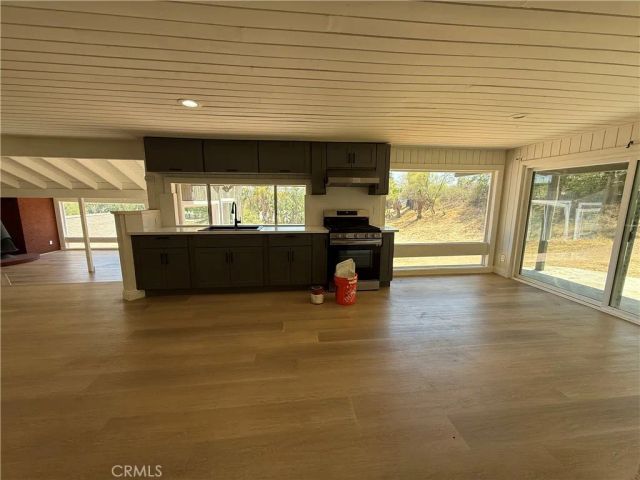 2390 Prenda Avenue, Riverside, CA 92504