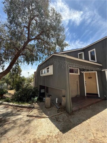 2390 Prenda Avenue, Riverside, CA 92504