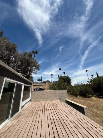 2390 Prenda Avenue, Riverside, CA 92504