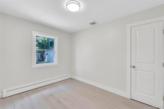 23 Kevin Lane, Bethpage, NY 11714