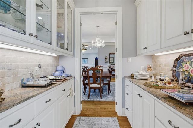 3728 Yorkshire Drive, Lake Charles, LA 70605