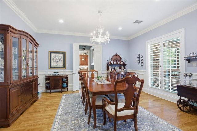 3728 Yorkshire Drive, Lake Charles, LA 70605