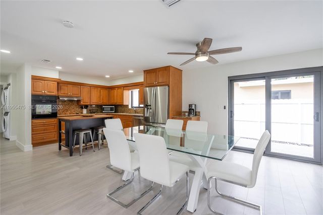 510 SE 3rd Ave A, Dania Beach, FL 33004