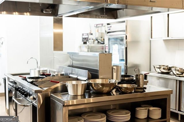 724 Brooke View Drive, Canton, GA 30115