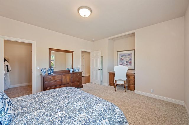 8834 Tahan Ln, Fair Oaks, CA 95628