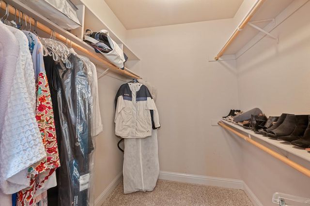 8834 Tahan Ln, Fair Oaks, CA 95628