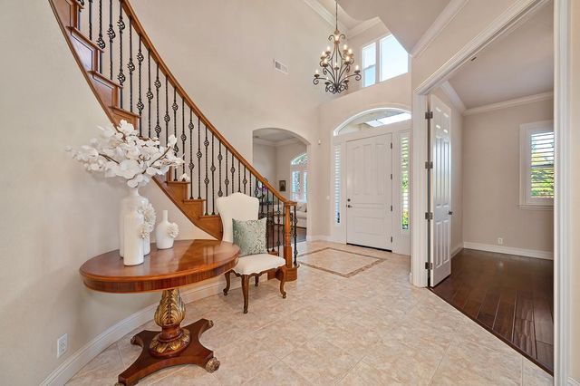 8834 Tahan Ln, Fair Oaks, CA 95628
