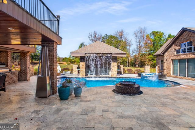 120 Broad Meadows Lane, Fayetteville, GA 30215