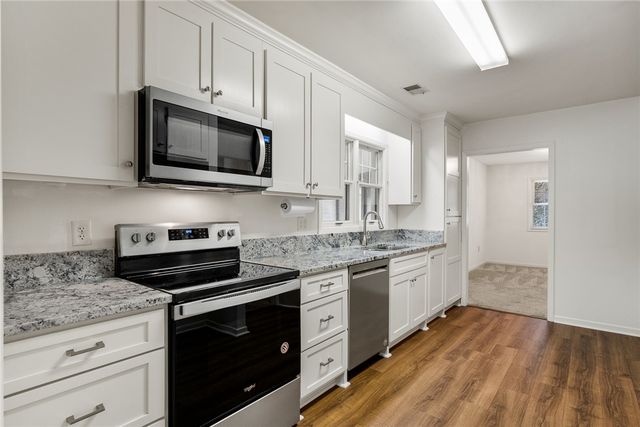 120 Downs Boulevard, Clemson, SC 29631