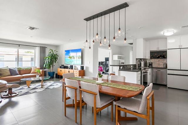 9 NE 19th Court C216, Wilton Manors, FL 33305