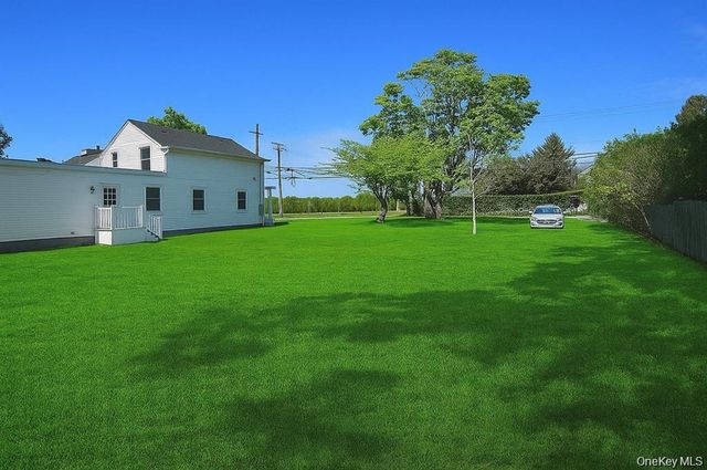 7600 Main Road, East Marion, NY 11939