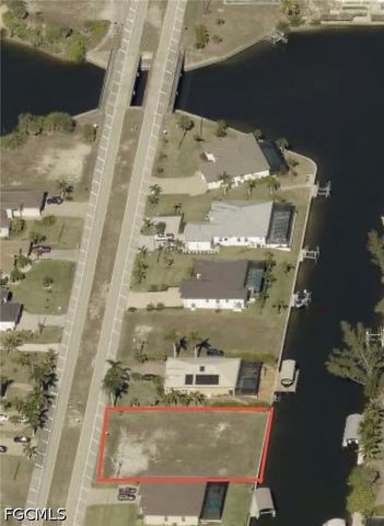 1801 Old Burnt Store RD N, Cape Coral, FL 33993