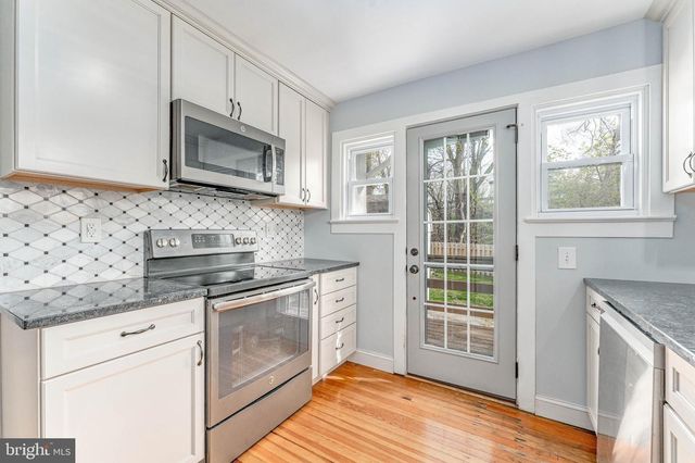 938 PAOLI PIKE, West Chester, PA 19380