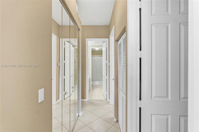 980 SW 171st Ter, Pembroke Pines, FL 33027