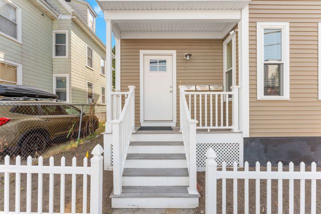 11 Church St. 3, Somerville, MA 02143