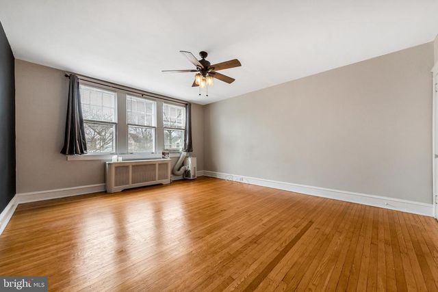 2471 WYNNEFIELD DR, Havertown, PA 19083