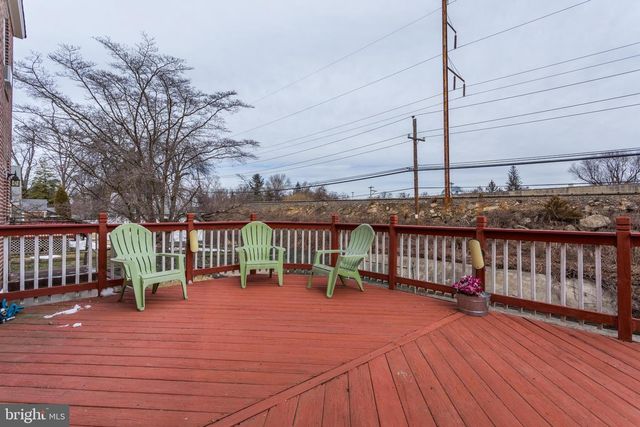 2471 WYNNEFIELD DR, Havertown, PA 19083