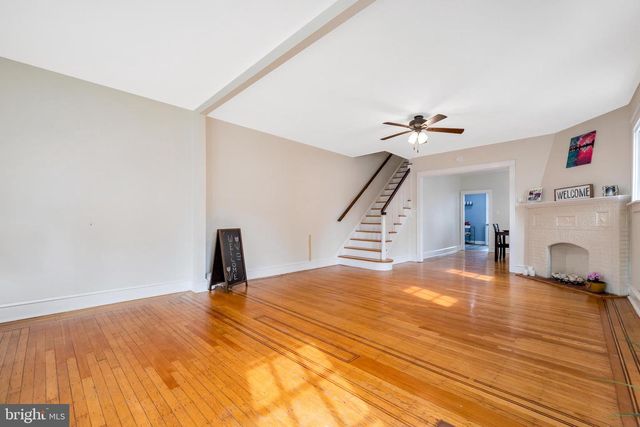 2471 WYNNEFIELD DR, Havertown, PA 19083