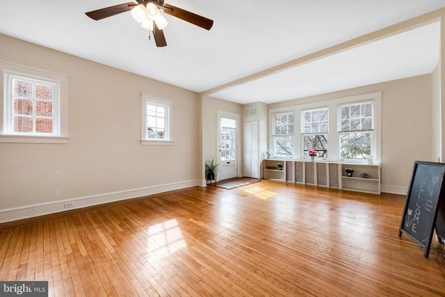 2471 WYNNEFIELD DR, Havertown, PA 19083