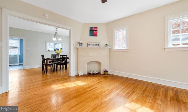 2471 WYNNEFIELD DR, Havertown, PA 19083