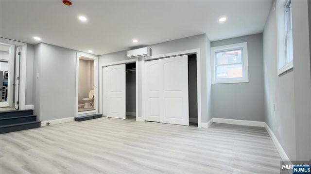 137 41st Street, Union City, NJ 07087