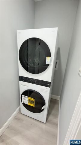 137 41st Street, Union City, NJ 07087