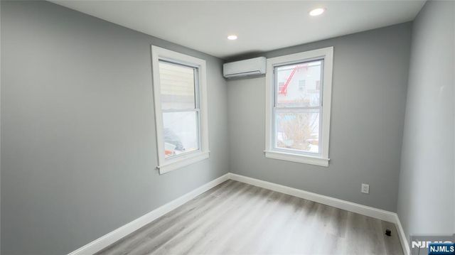 137 41st Street, Union City, NJ 07087