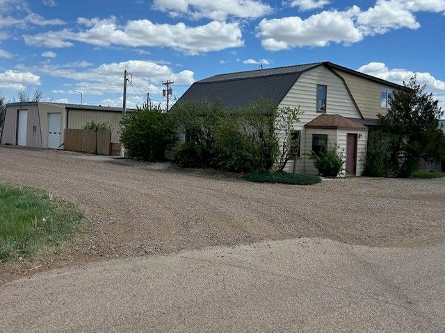 643 Leavitt Avenue, Jordan, MT 59337 property photo