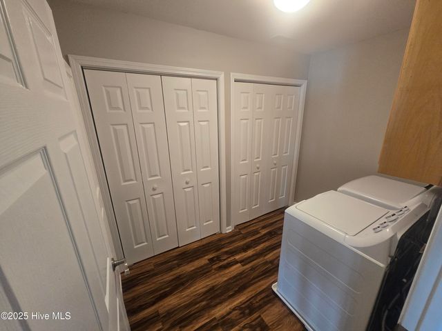 5901 Mclean Street, Emerald Isle, NC 28594