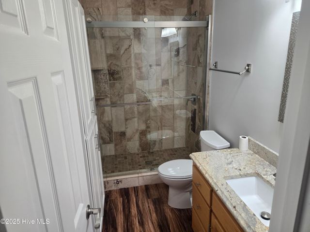 5901 Mclean Street, Emerald Isle, NC 28594