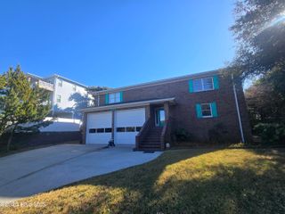 5901 Mclean Street, Emerald Isle, NC 28594